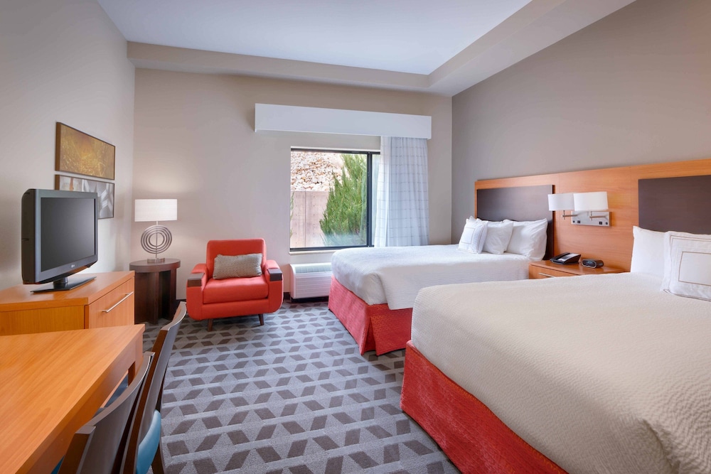TownePlace Suites by Marriott Elko - photo 6
