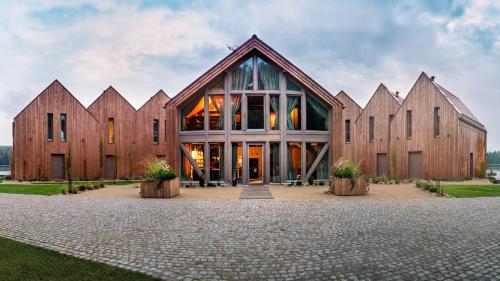 Przystań Wygonin Knéżka I Wino