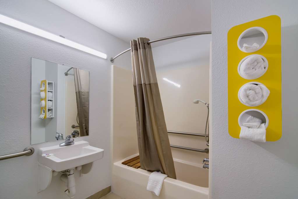 Motel 6 Moss Point MS - photo 25