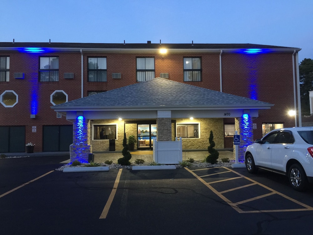 Cape Cod Hotel - photo 31