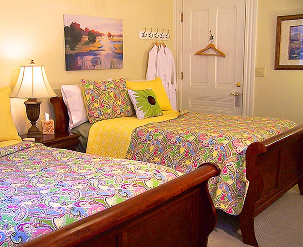 Lyndon House B&B - photo 8