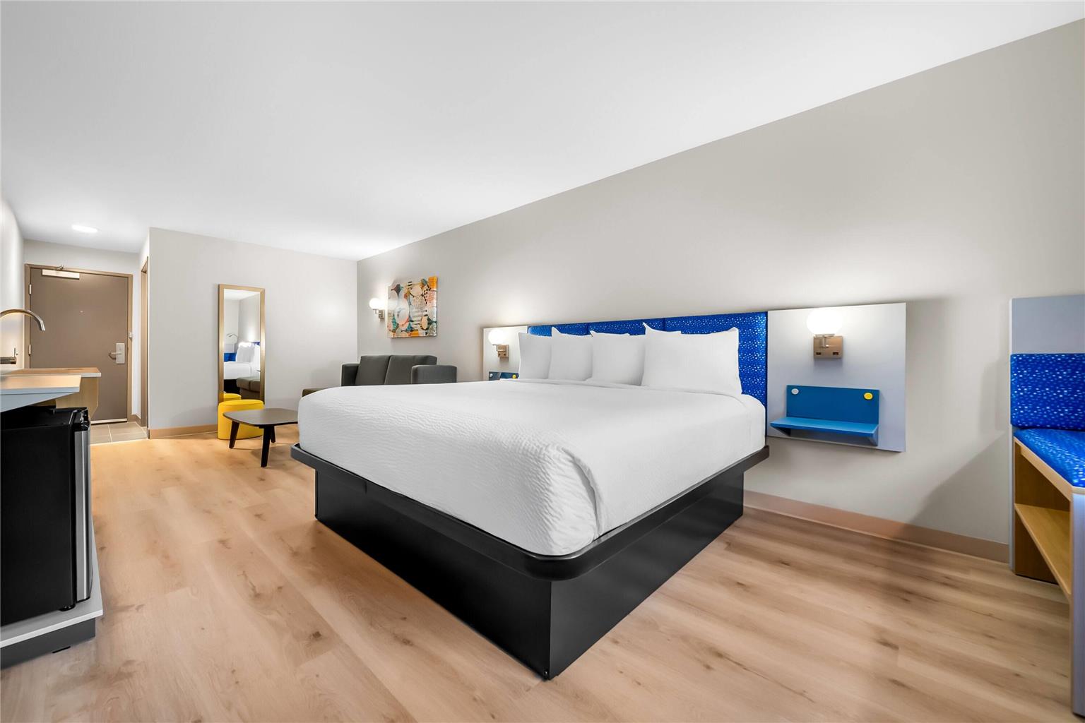 Microtel Inn and Suites by Wyndham Prattville Montgomery - photo 44