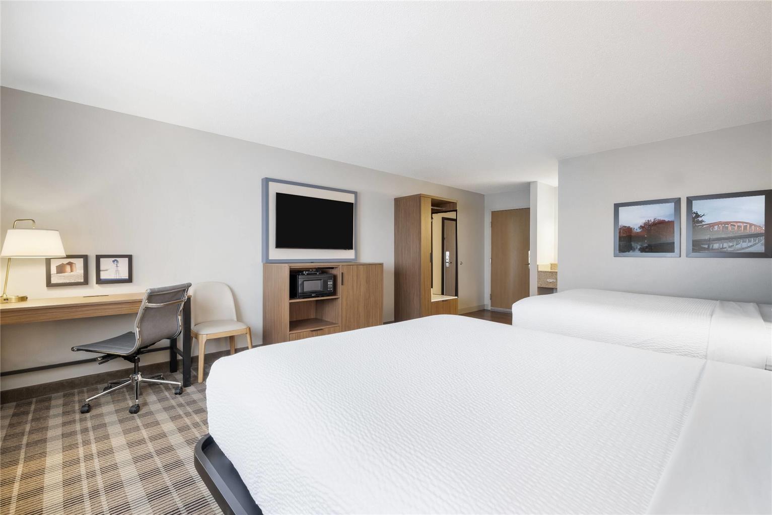 AmericInn by Wyndham Valley City Conference Center - photo 13