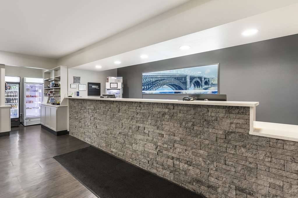 Best Western Plus MidAmerica Hotel - photo 35