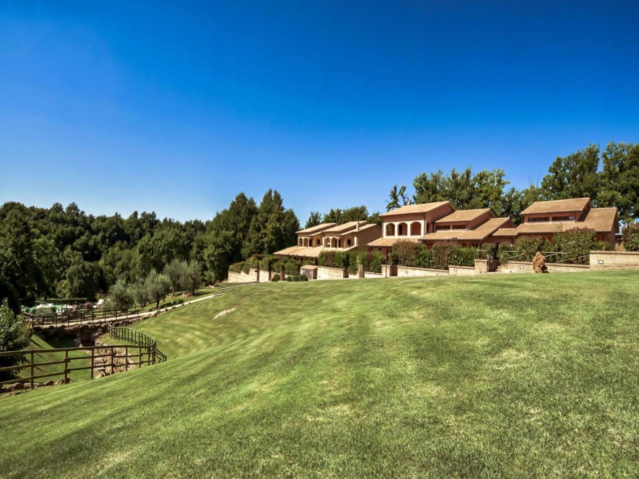 Thermae Apartment 23 — 4-Star Luxury Hotel in Sorano, Italy