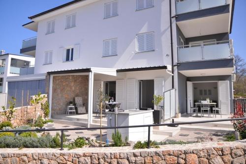 Apartments with parking space Njivice Krk 16244 — 4-Star Luxury Hotel in Njivice, Croatia