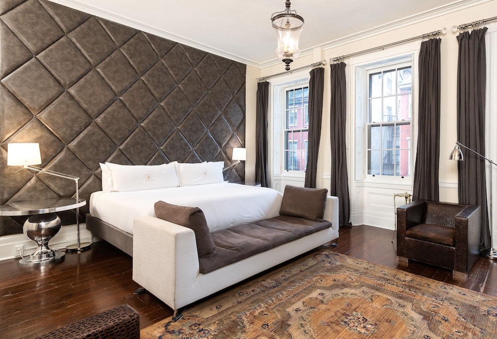 The Dwight D Hotel - photo 10