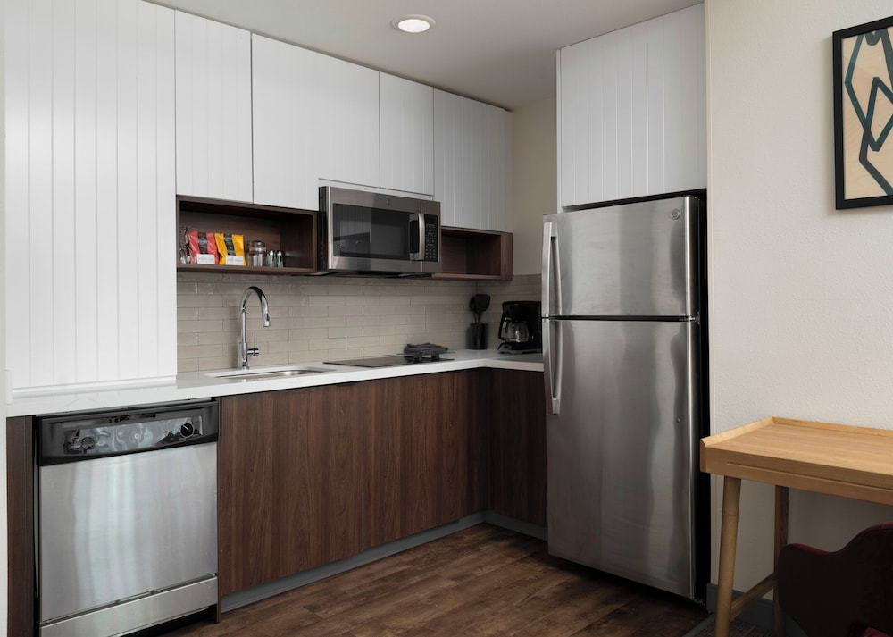 Staybridge Suites Flowood Nw Jackson by IHG - photo 30