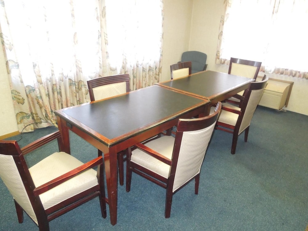 Xenia Country Inn - photo 13