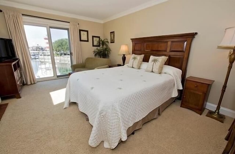 853 Ketch Court at the Sea Pines Resort - photo 2