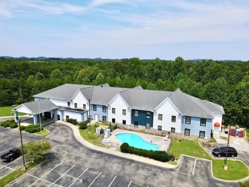 Grand Vista Hotel and Suites - photo 42