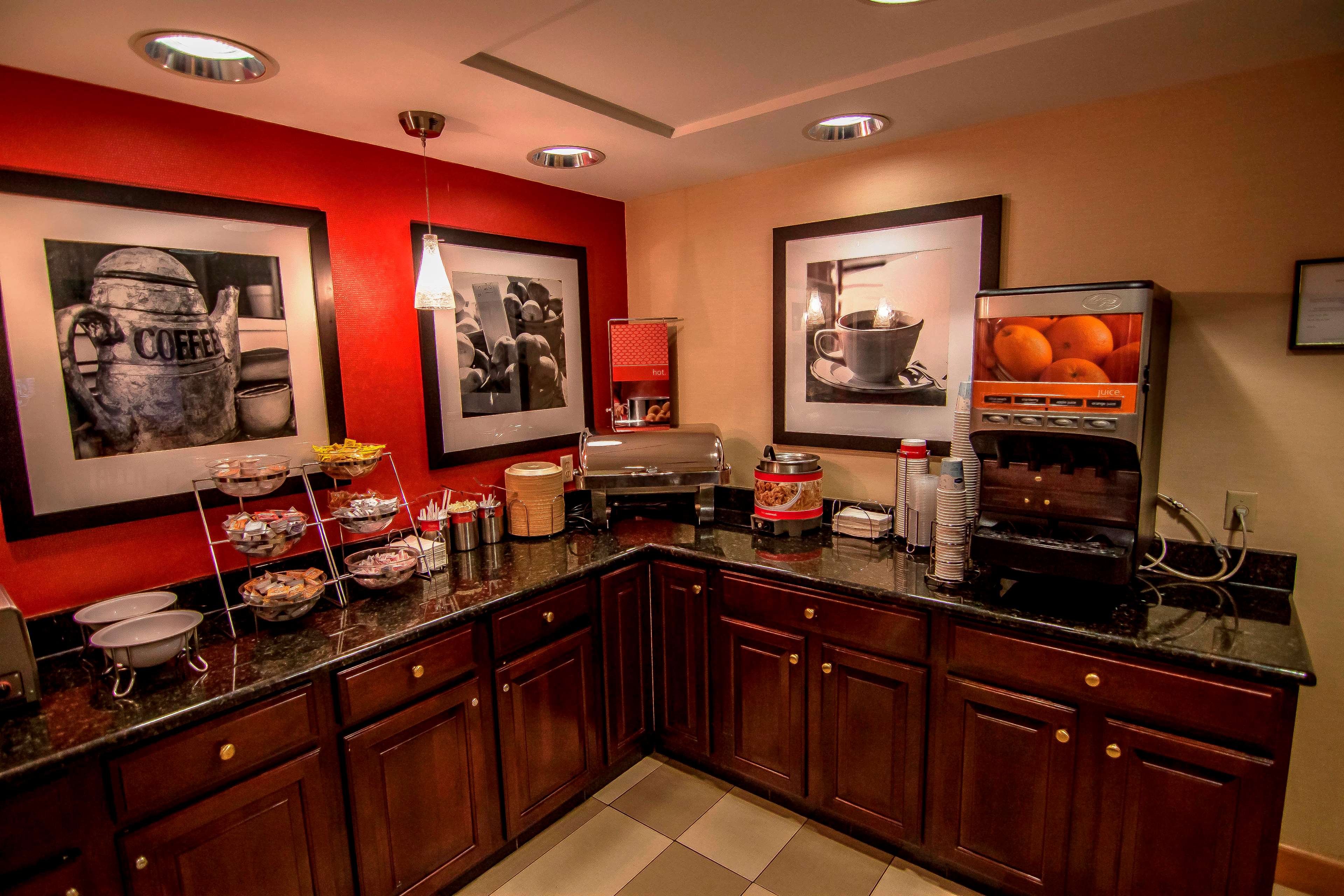 Hampton Inn Groton - photo 11