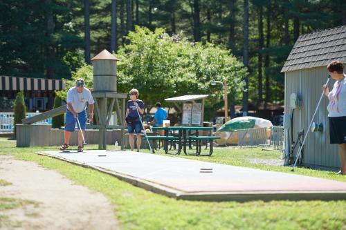 Lake George Escape Campground - photo 23