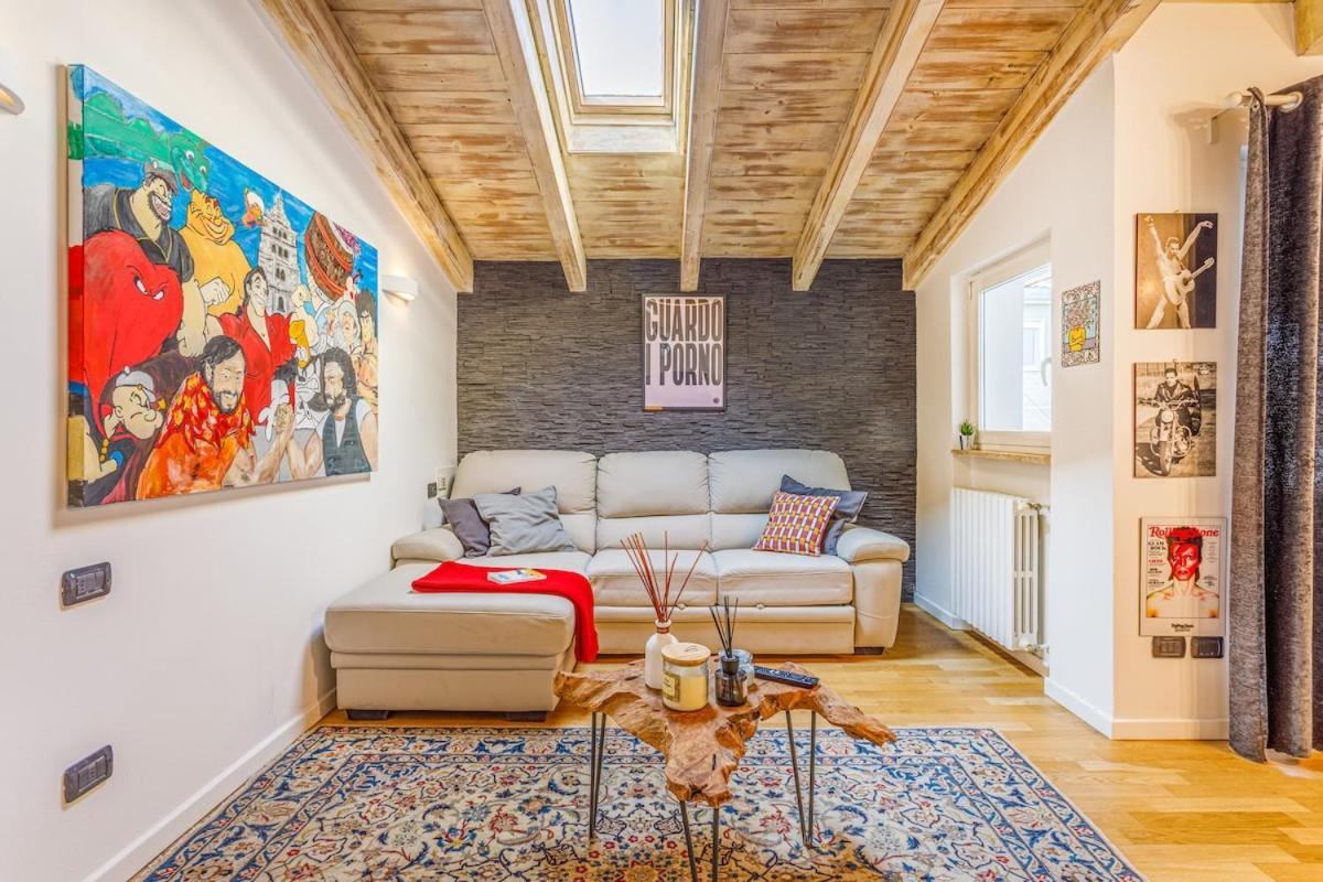 Unconventional Bnb Near Linate Supreme Meme Loft — 4-Star Luxury Hotel in Milan, Italy