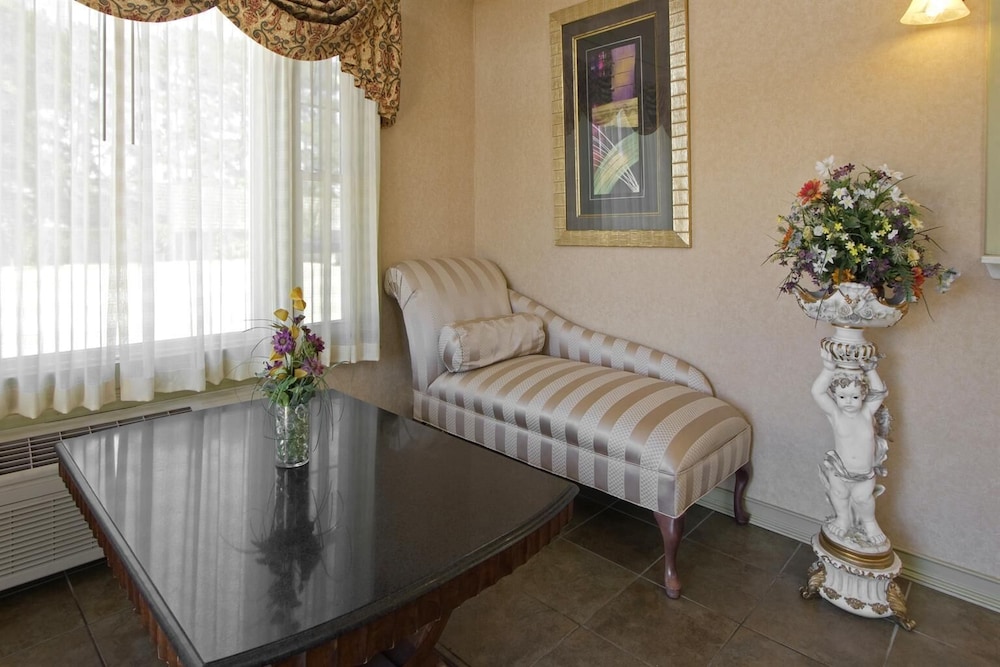 Americas Best Value Inn Anderson SC - photo 16