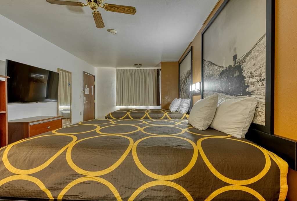 Super 8 by Wyndham Alamosa - photo 40