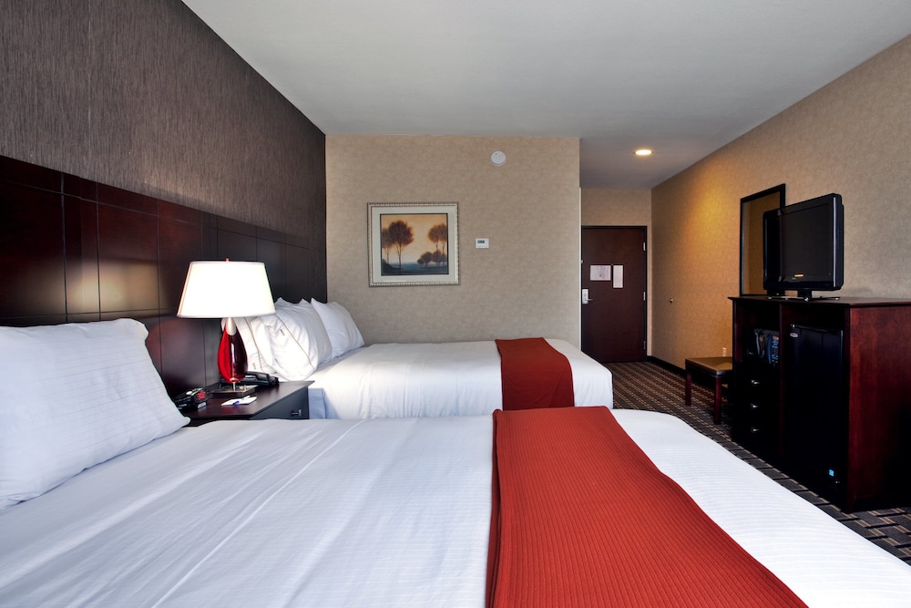 Holiday Inn Express Hotel & Suites AMITE by IHG - photo 8