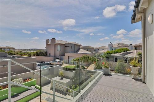 Sunset Starfish Apartment — 4-Star Luxury Hotel in Cape Town, South Africa