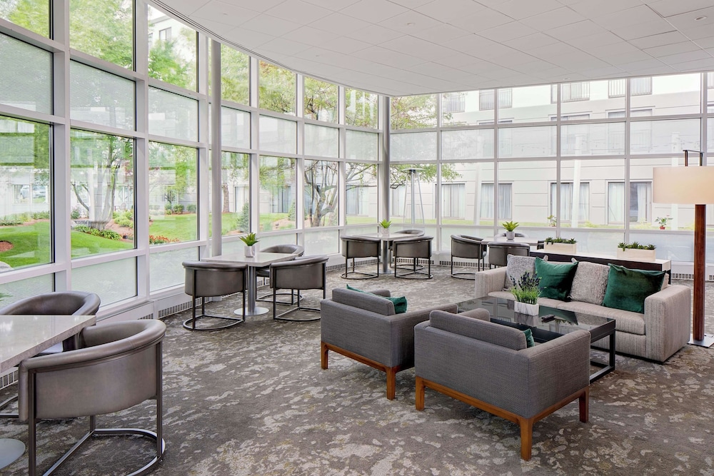 Embassy Suites by Hilton Boston Marlborough - photo 4