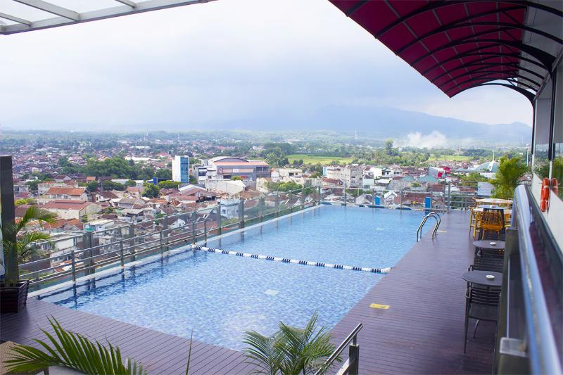 Java Lotus Hotel Jember — Jember — photo 2