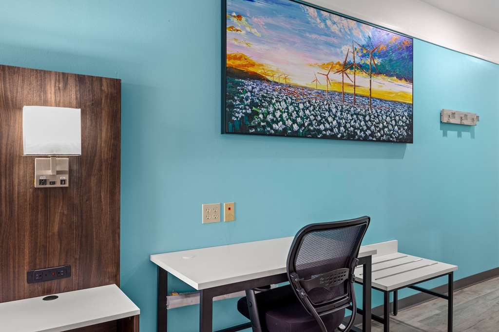 La Quinta Inn & Suites by Wyndham Raymondville - photo 93