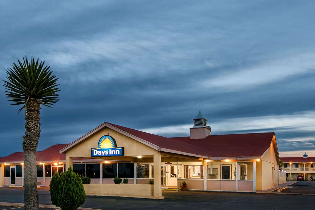 Days Inn by Wyndham Van Horn TX - photo 2