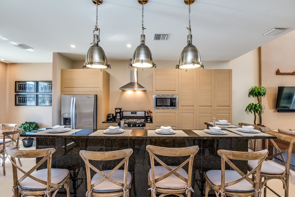 Magic Village Resort 4 Bdrm Townhome - photo 20