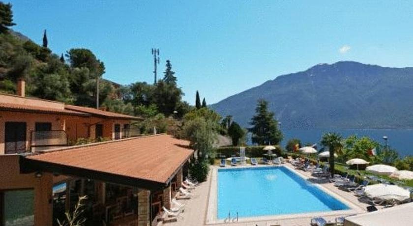 Residence Dalco Suites & Apartments — 4-Star Luxury Hotel in Limone Sul Garda, Italy