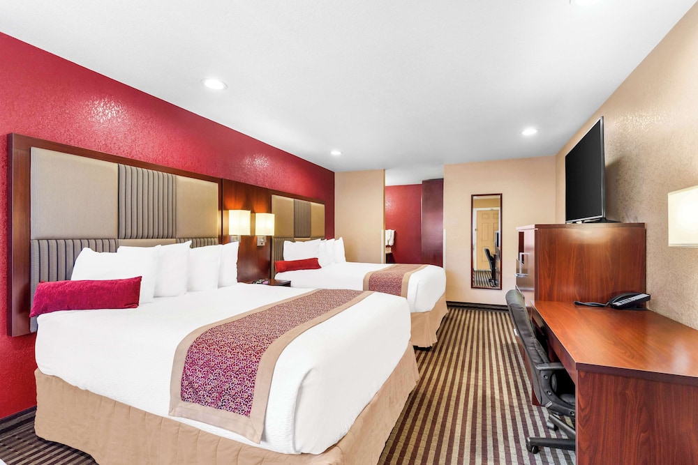 Best Western Plus Yosemite Way Station - photo 11