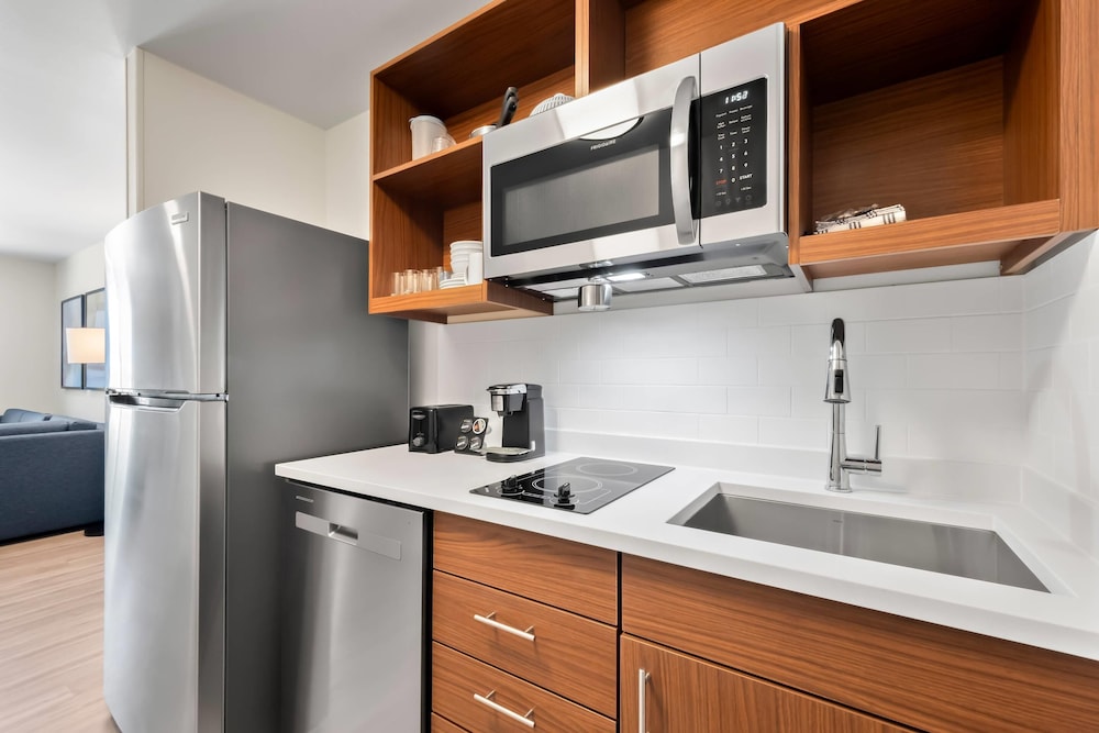 Everhome Suites Amarillo West Medical Center - photo 13