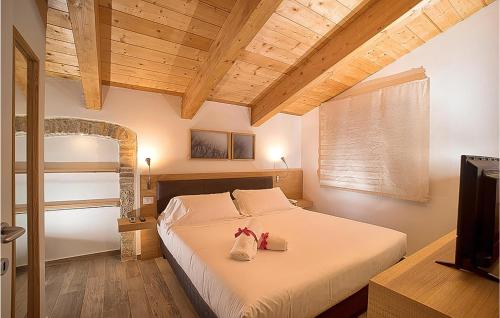 Stunning Apartment In Foligno With Wifi — Foligno — photo 5