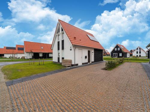 Cozy Retreat with parking — hotel in Scherpenisse