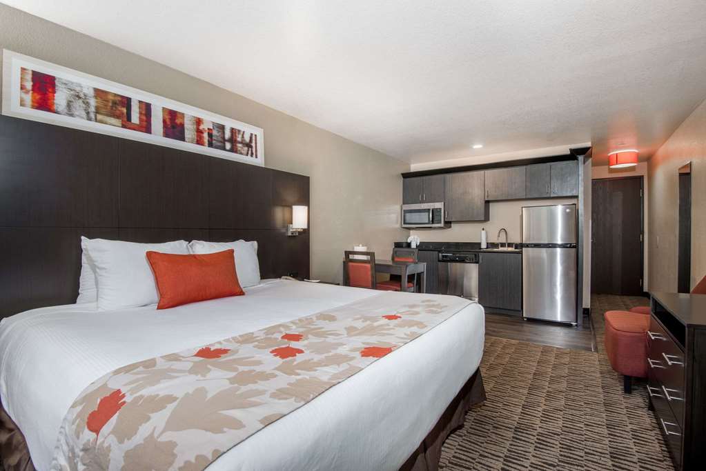 Hawthorn Suites by Wyndham Las Vegas Henderson - photo 8