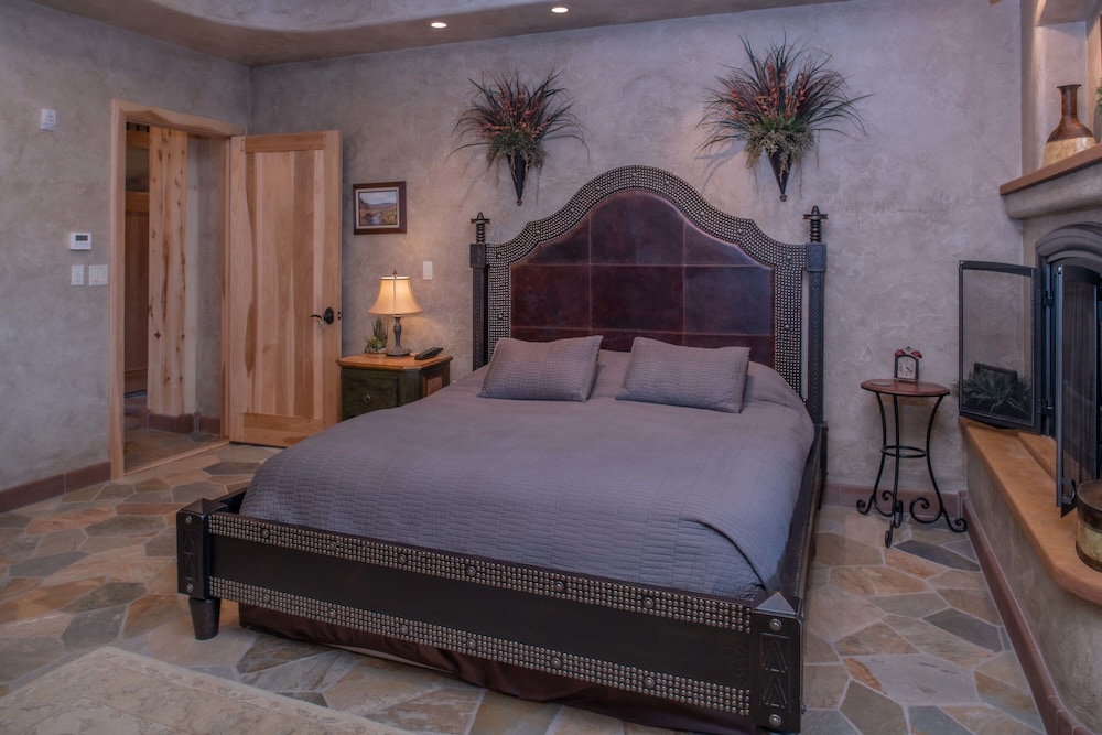 Cougar Ridge Resort LLC - photo 15