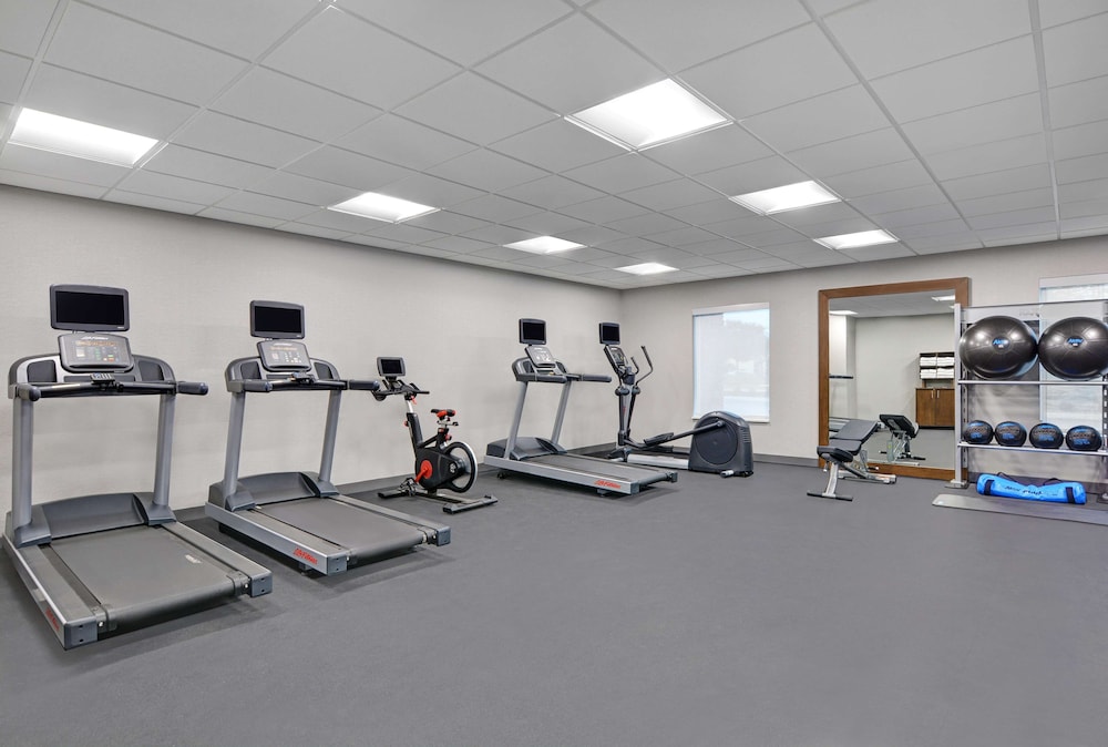 Hampton Inn & Suites MacClenny I 10 - photo 35