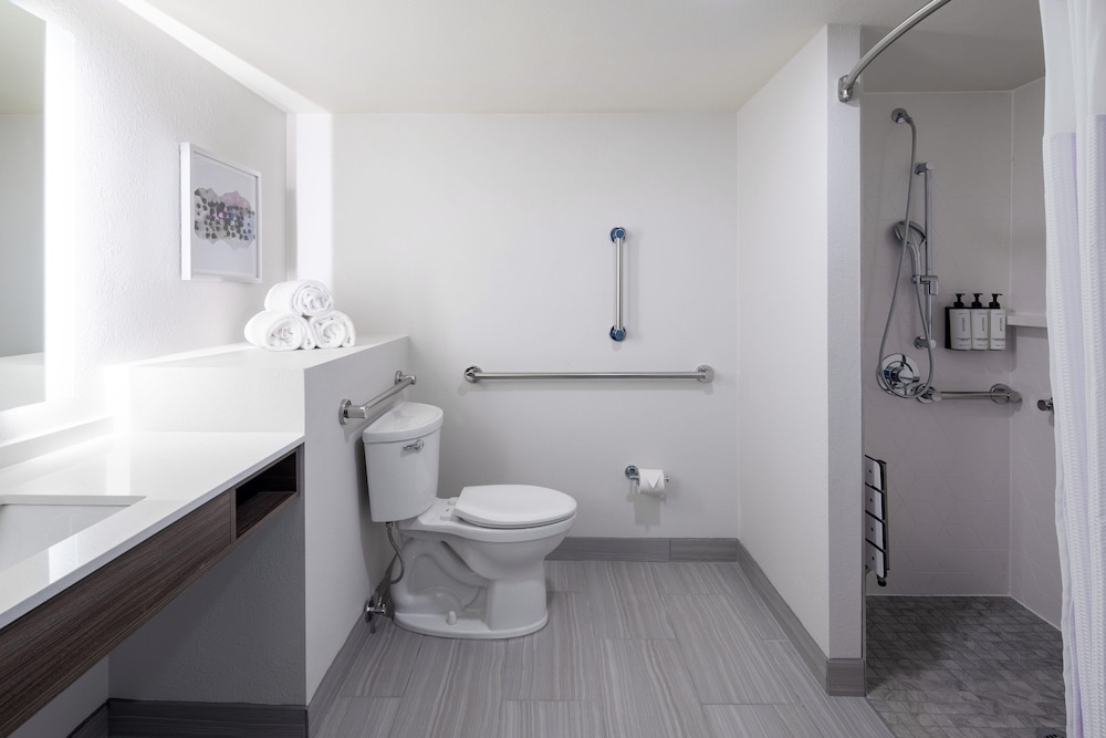 Crowne Plaza Atlanta NE Norcross by IHG - photo 19