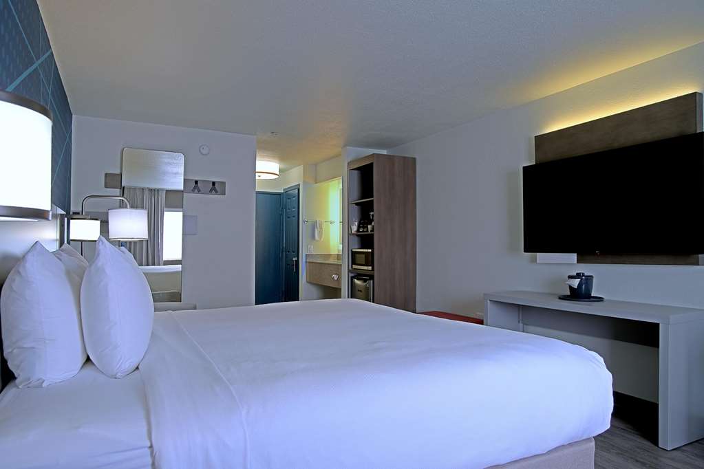Comfort Inn & Suites Sierra Vista Near Ft Huachuca - photo 9