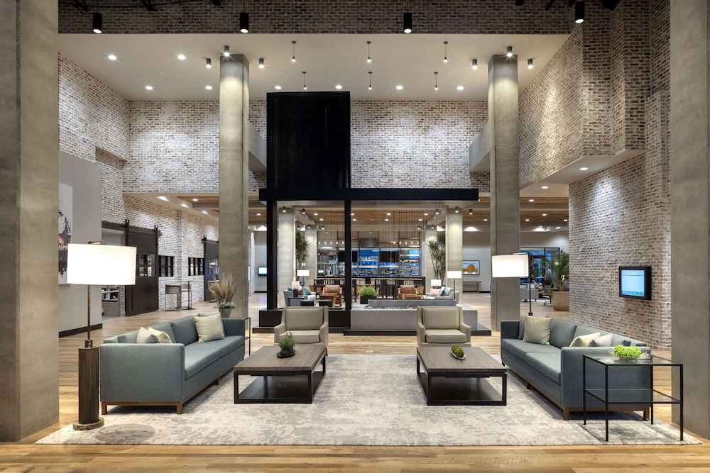 Embassy Suites by Hilton Bowling Green - photo 3