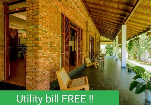 Serenity Villa — 4-Star Luxury Hotel in Hikkaduwa, Sri Lanka