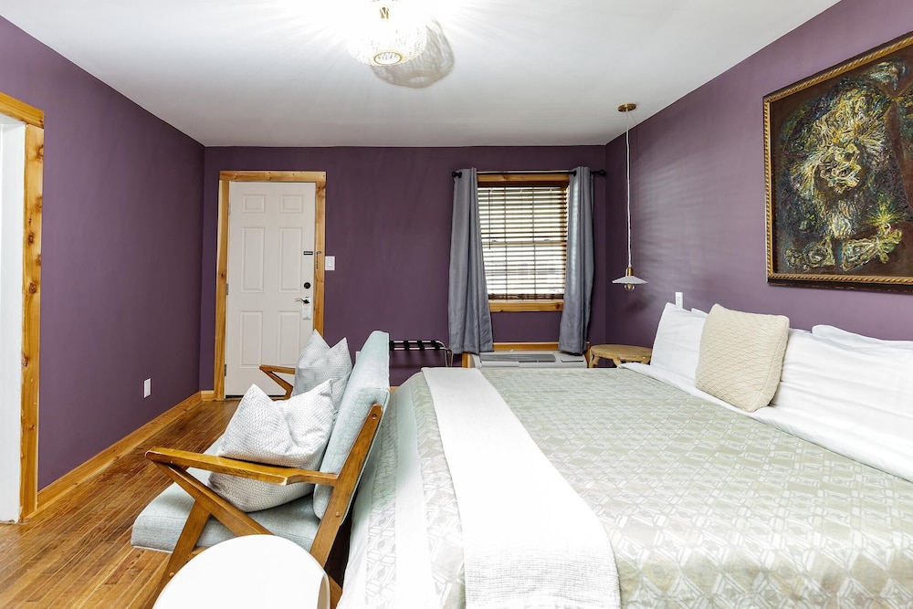 The Inn At Warm Springs - photo 33