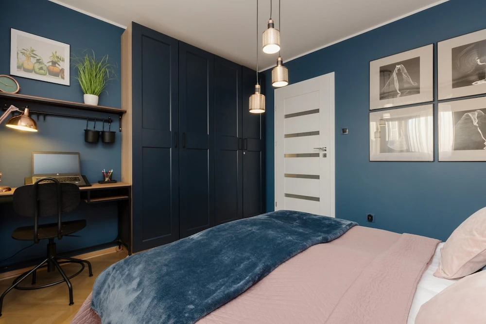 Stylish Apartment with Balcony Żoliborz Warsaw by Noclegi Renters — 4-Star Luxury Hotel in Warsaw, Poland