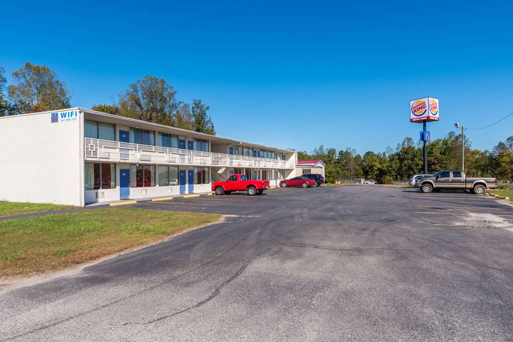 Motel 6 Connellys Springs NC - featured photo