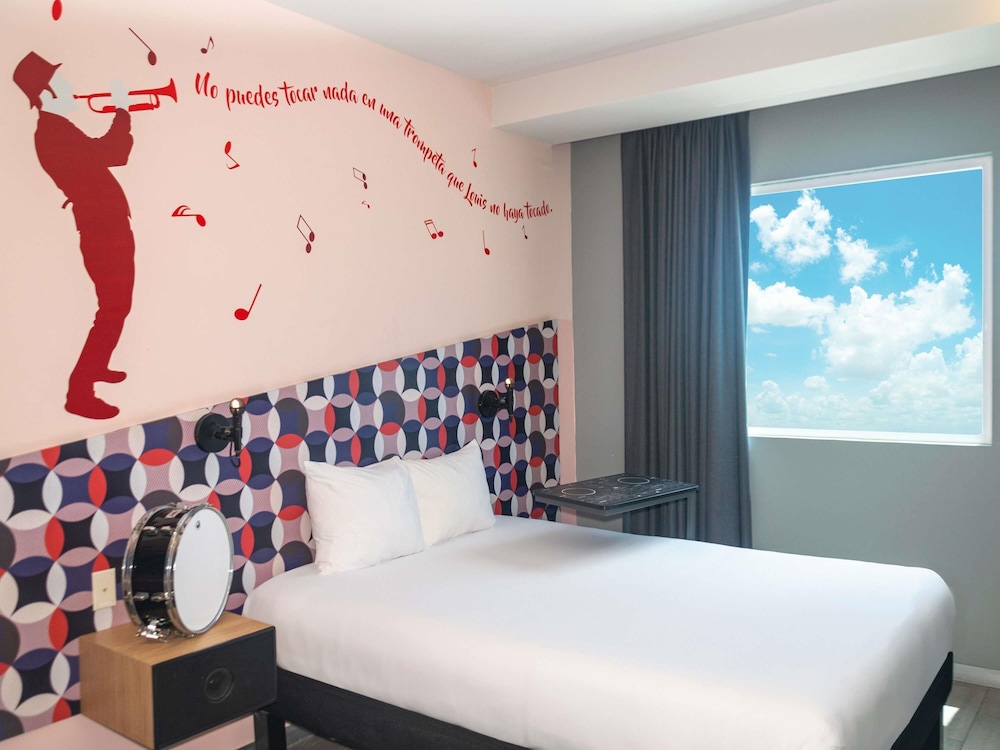 ibis Styles Merida Galerias