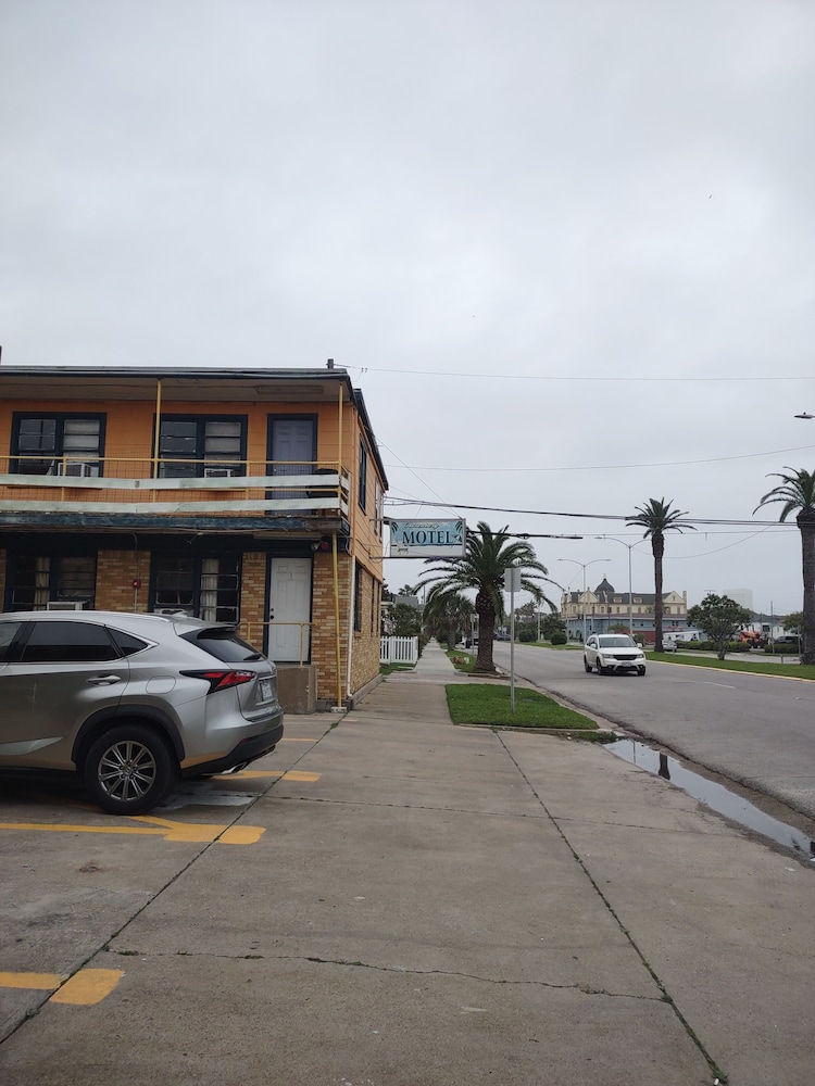 Rosenberg Motel - photo 11
