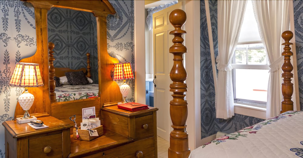 Hancock Inn - photo 16