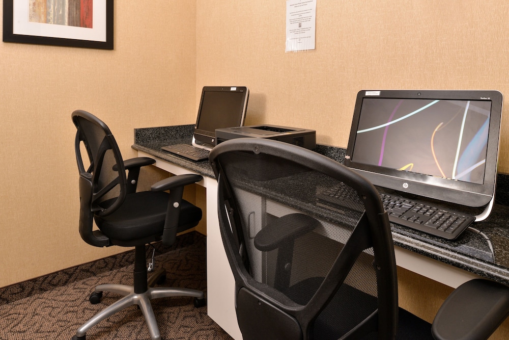 Holiday Inn New London Mystic Area by IHG - photo 18