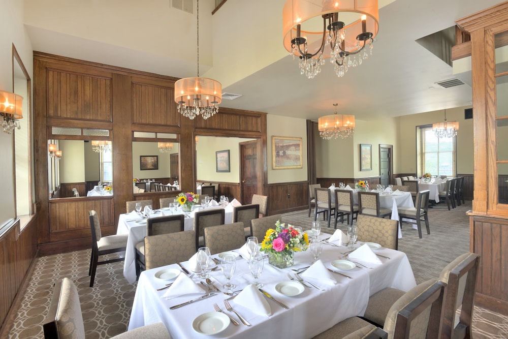 Lambertville Station Restaurant and Inn - photo 17