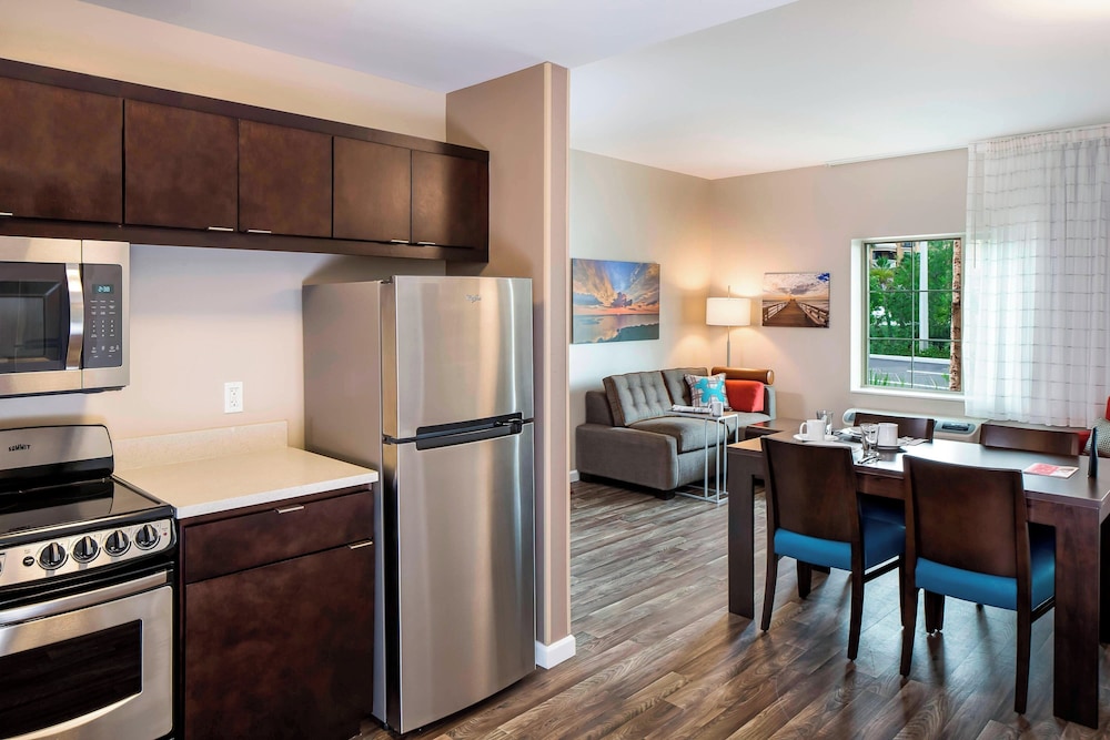 TownePlace Suites by Marriott Fort Myers Estero - photo 8