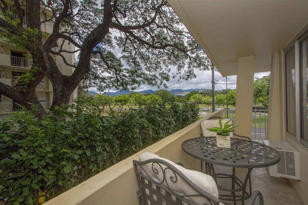 Diamond Head Beach Hotel - photo 48