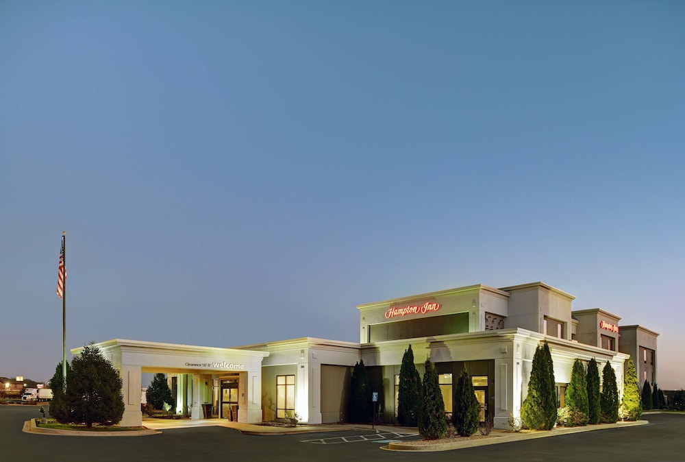 Hampton Inn Farmington - photo 42